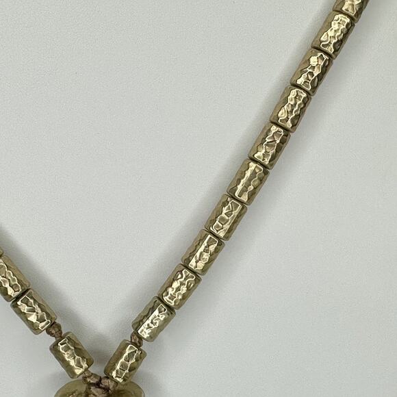 Chico's Beaded Hammered Metal Pendant Gold Tone Necklace ✨ - Picture 8 of 10